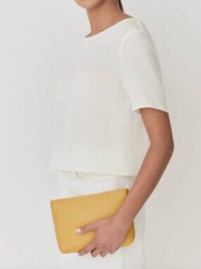 NWT Cuyana Mini Zipper Pouch in Butter Pebbled Leather